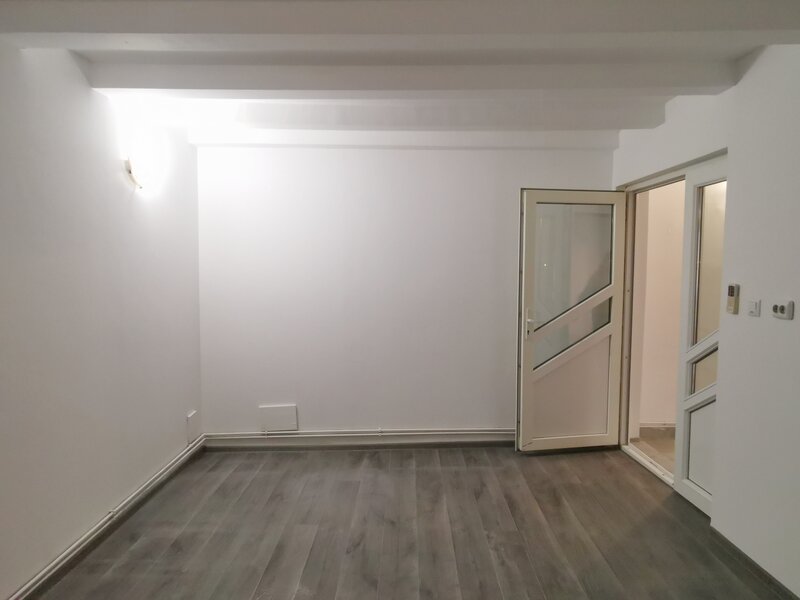 Grivitei, Gara de Nord, Turda, casa 6 cam. D+P+1 renovata, 380V,