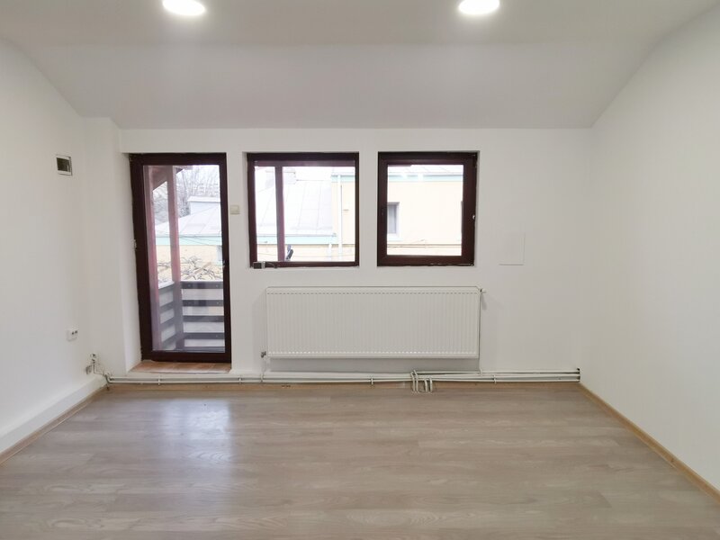 Grivitei, Gara de Nord, Turda, casa 6 cam. D+P+1 renovata, 380V,